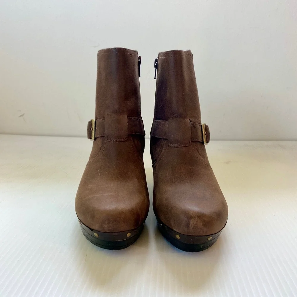 Clarks Brown Leather Studded Buckle Heeled Ankle Boots Womens 8